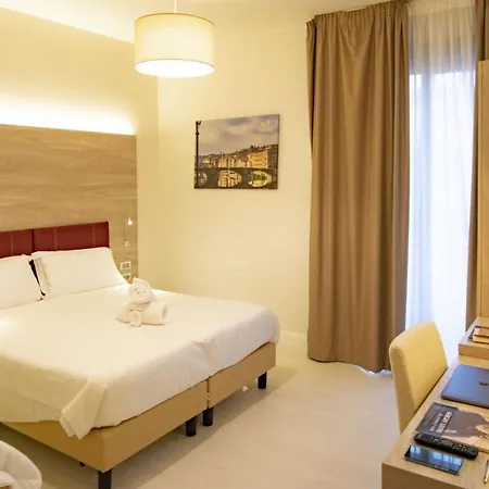 Perlage Florence Отель 3*