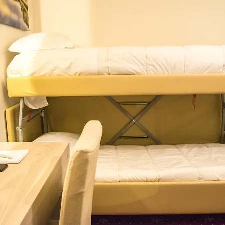 Perlage Florence -with Private Parking & Fast Wifi Отель