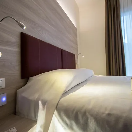 Perlage Florence -with Private Parking & Fast Wifi 3*