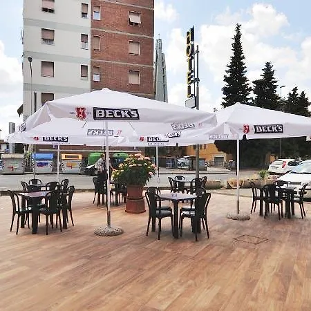 Hotel Perlage Florence -with Private Parking & Fast Wifi