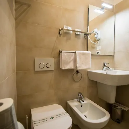 Hotel Perlage Florence -with Private Parking & Fast Wifi Scandicci