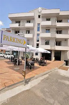 Perlage Florence -with Private Parking & Fast Wifi Hotel 3*