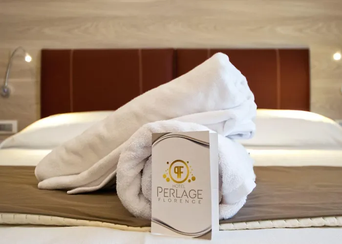 Perlage Florence - Free Tax With Private Parking & Fast Wifi 3* 斯坎迪奇
