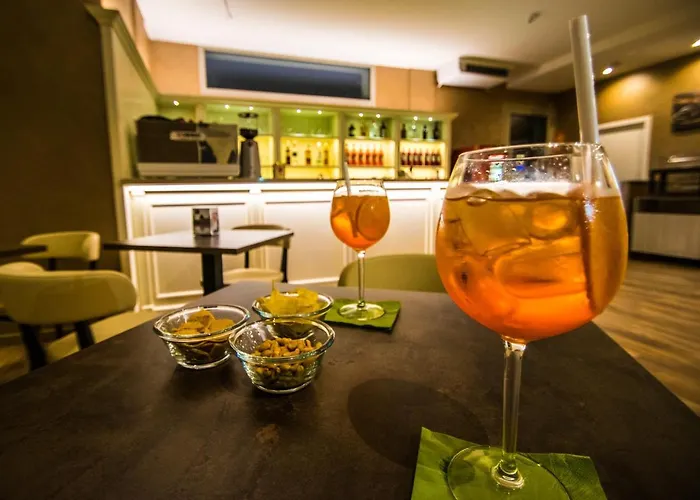 Perlage Florence - Free Tax With Private Parking & Fast Wifi 酒店 3*
